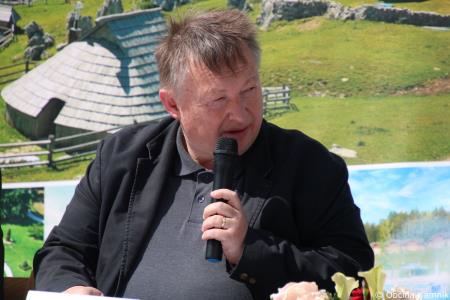 Novinarska konferenca na temo projektov občin Kamnik in Luče, poletne turistične sezone in Dirke po Sloveniji  (8)